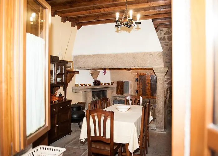 Dom wakacyjny Casa Da Roisa Rois